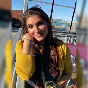 Meet your Posher, Vanessa